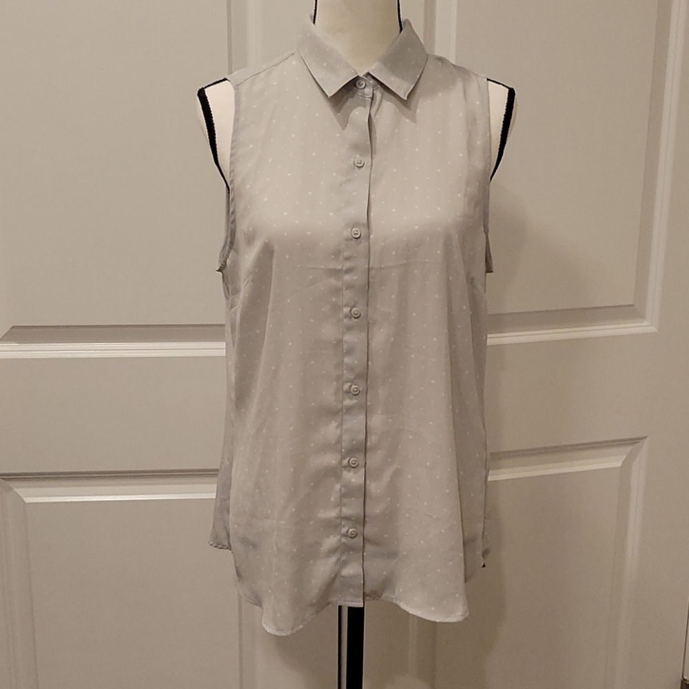 Banana Republic Gray Polka Dot Sleeveless Blouse